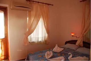 Bed & Breakfast Antonios Side
