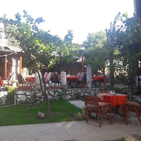 住宿加早餐酒店 Antonios 锡德