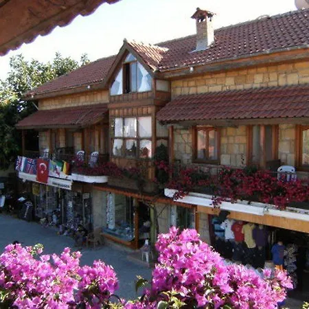 住宿加早餐酒店 Antonios 2*