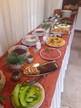Antonios Side
