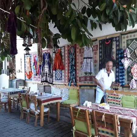 Antonios 2*